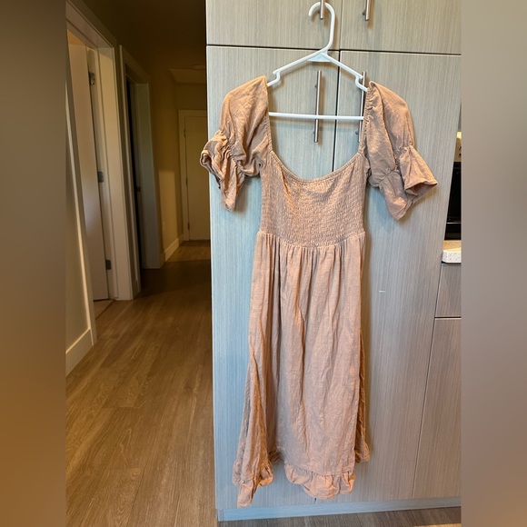 Petal & Pup Washington Dress - Picture 2 of 5